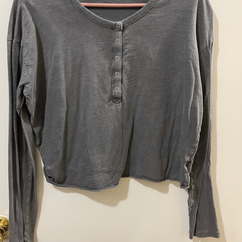 Wild Fable Gray Long Sleeve Crop